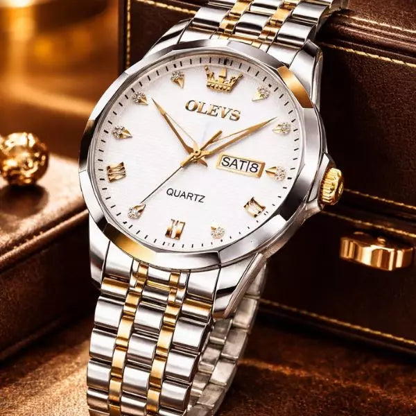 Men’s Quartz Watch Warwick gold with white dial, elegant design