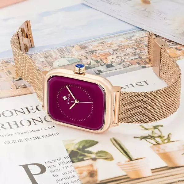 Woman Watch Reading 01